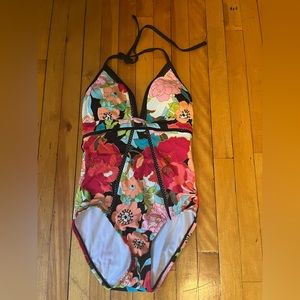 Women’s Bathing Suit